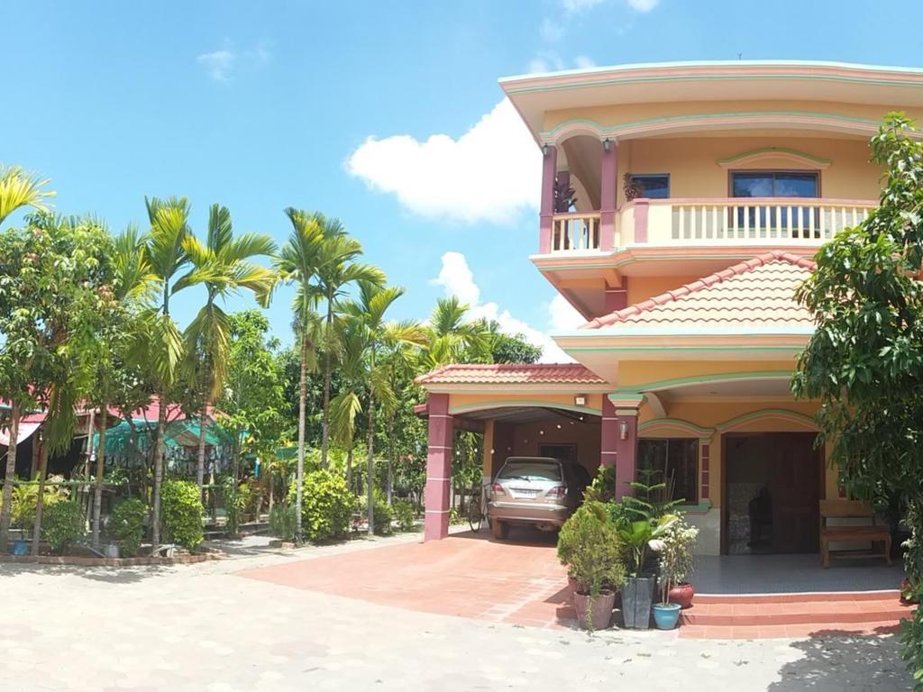 Homestay Villa Dani Сиемрип Экстерьер фото