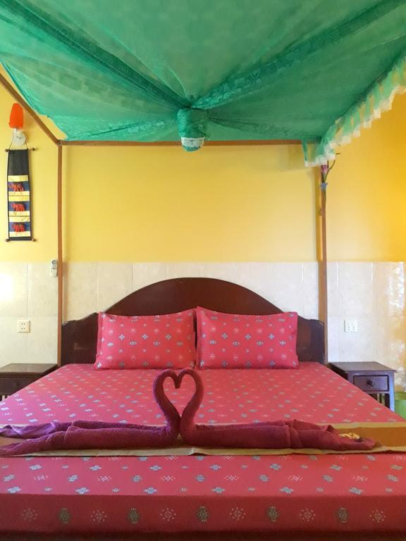 Homestay Villa Dani Сиемрип Экстерьер фото